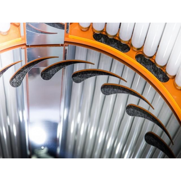 Вертикальный солярий "Fire-Sun 48*180"