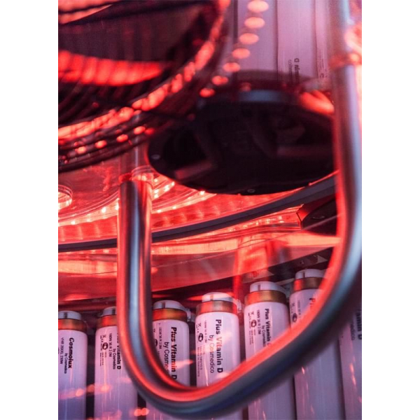 Вертикальный солярий "Fire-Sun Galaxy 44*180"