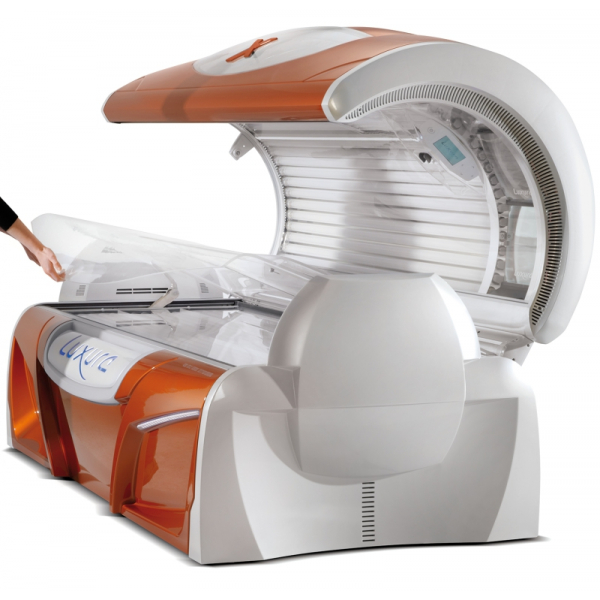 Горизонтальный солярий "Luxura X7 42 SLI INTENSIVE"